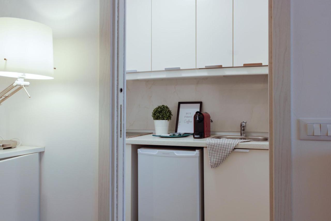 Top Apartment In The Center Balcony+Wi-Fi+Panorama Milan Bagian luar foto