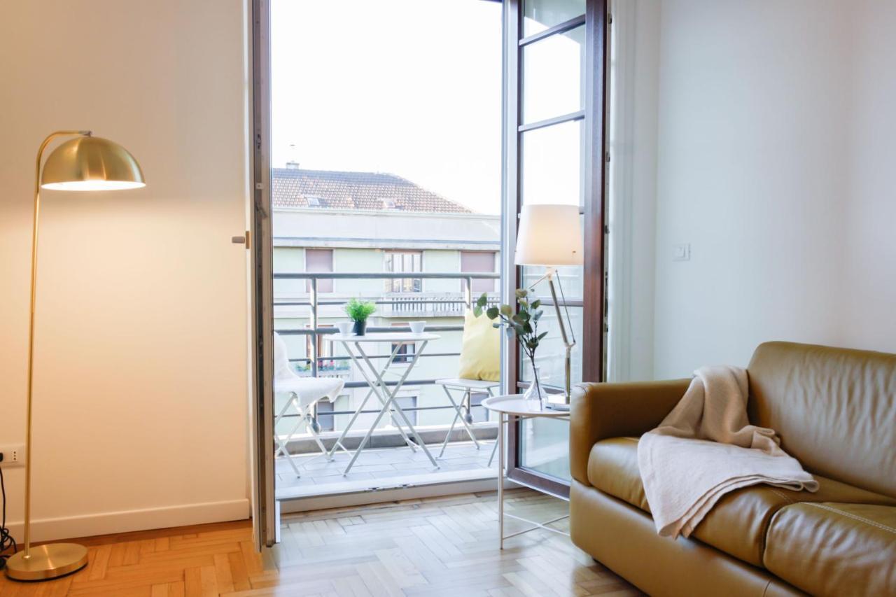 Top Apartment In The Center Balcony+Wi-Fi+Panorama Milan Bagian luar foto